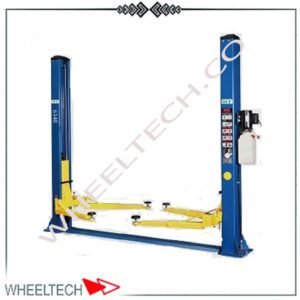 جک دو ستون 4 تن SCT مناسب برای تعمیرگاه‌های خودرو، دارای سیستم هیدرولیکی قوی، قفل ایمنی خودکار و بازوهای قابل تنظیم برای انواع خودروها.