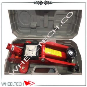 جک سوسماری 2 تن ماشین با طراحی مقاوم و قدرت بالا، مناسب برای بلند کردن خودروهای سبک در تعمیرگاه‌ها و کارگاه‌ها.