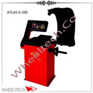 دستگاه بالانس چرخ دیجیتال اطلس در حال تنظیم دقیق چرخ خودرو برای بهبود تعادل و عملکرد خودرو.